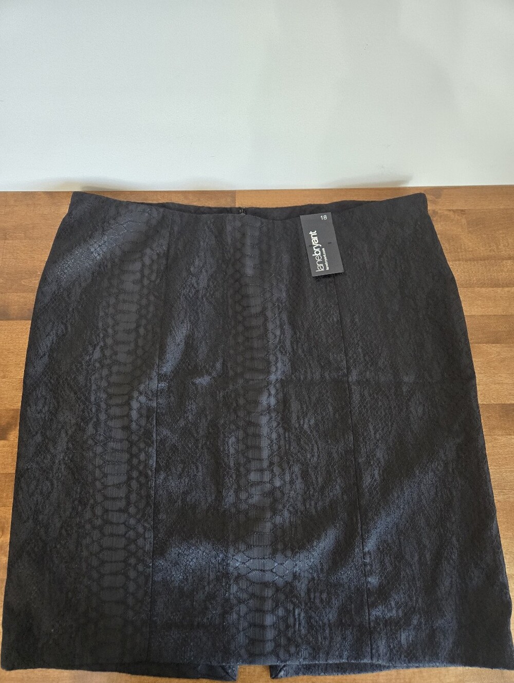 Lane Bryant NWT Black Snake Print Pencil Skirt Size 18 Faux Leather Look